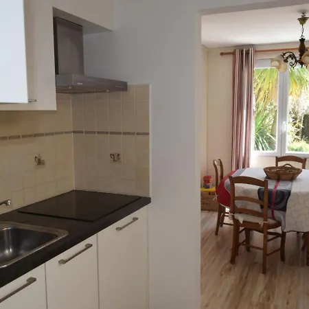 Maison 2 étoiles Proche Plage&marché, Avec Jardin Et Terrasse, Idéale Pour Familles. - Fr-1-197-499 Сasa de vacaciones