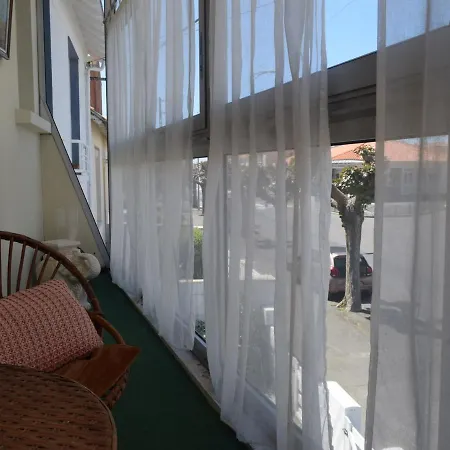 Maison 2 étoiles Proche Plage&marché, Avec Jardin Et Terrasse, Idéale Pour Familles. - Fr-1-197-499 Сasa de vacaciones *