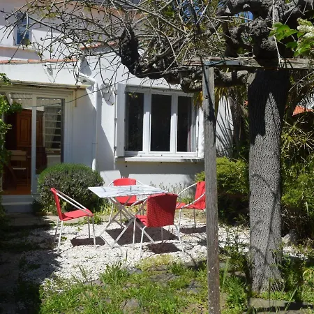 Maison 2 étoiles Proche Plage&marché, Avec Jardin Et Terrasse, Idéale Pour Familles. - Fr-1-197-499 Сasa de vacaciones