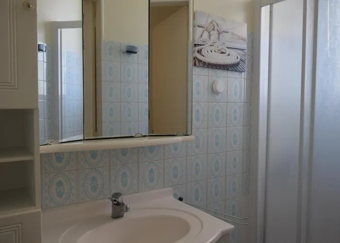 Maison 2 Etoiles Proche & Marche, Avec Jardin Et Terrasse, Ideale Pour Familles. - Fr-1-197-499